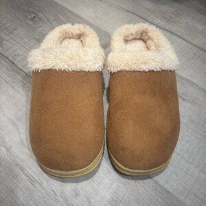 Womens fur slippers
